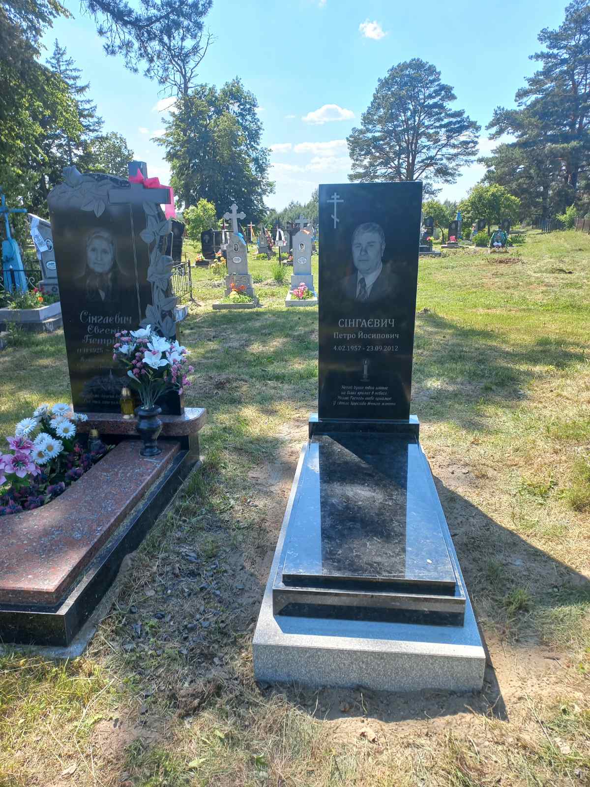 Гранітний пам'ятник після відновлення тонування — майстерня на Рівненській, Луцьк